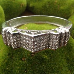Vintage Rhinestone Hinged Bangle  Bracelet